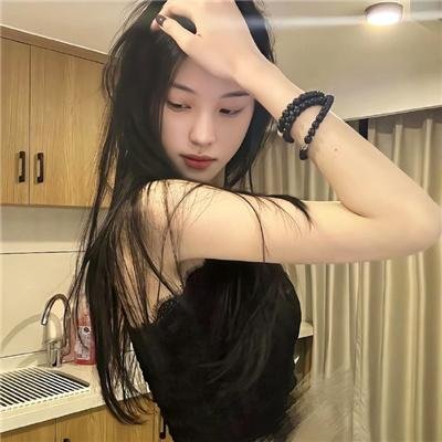 福尔摩斯小姐